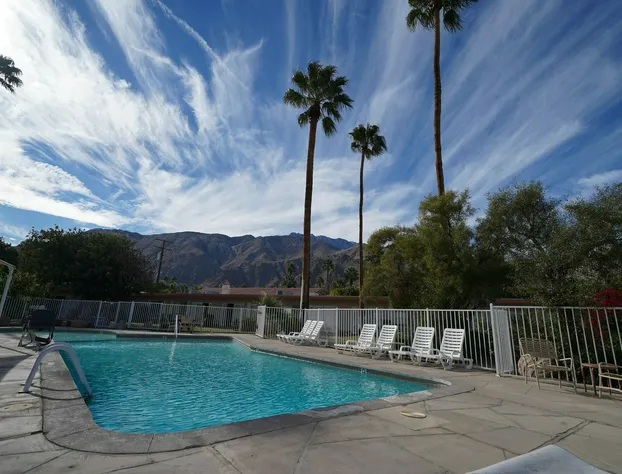 Tuscany Manor Resort hotel detail image 1