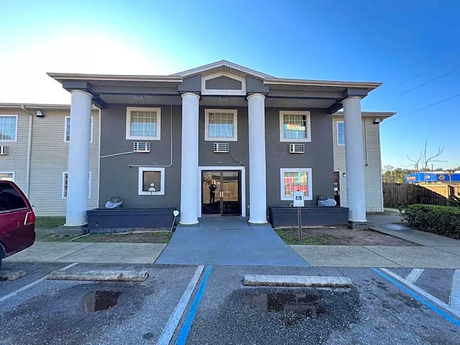 M Star Pensacola hotel hero