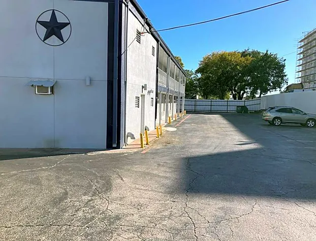 Budget Host Inn hotel detail image 3