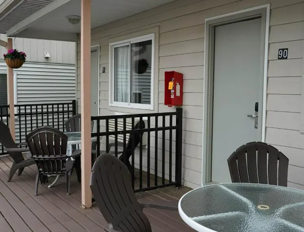 Marine Village Resort hotel detail image 4
