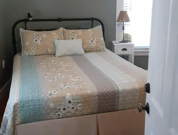 Bittersweet Bed and Breakfast hotel detail image 4