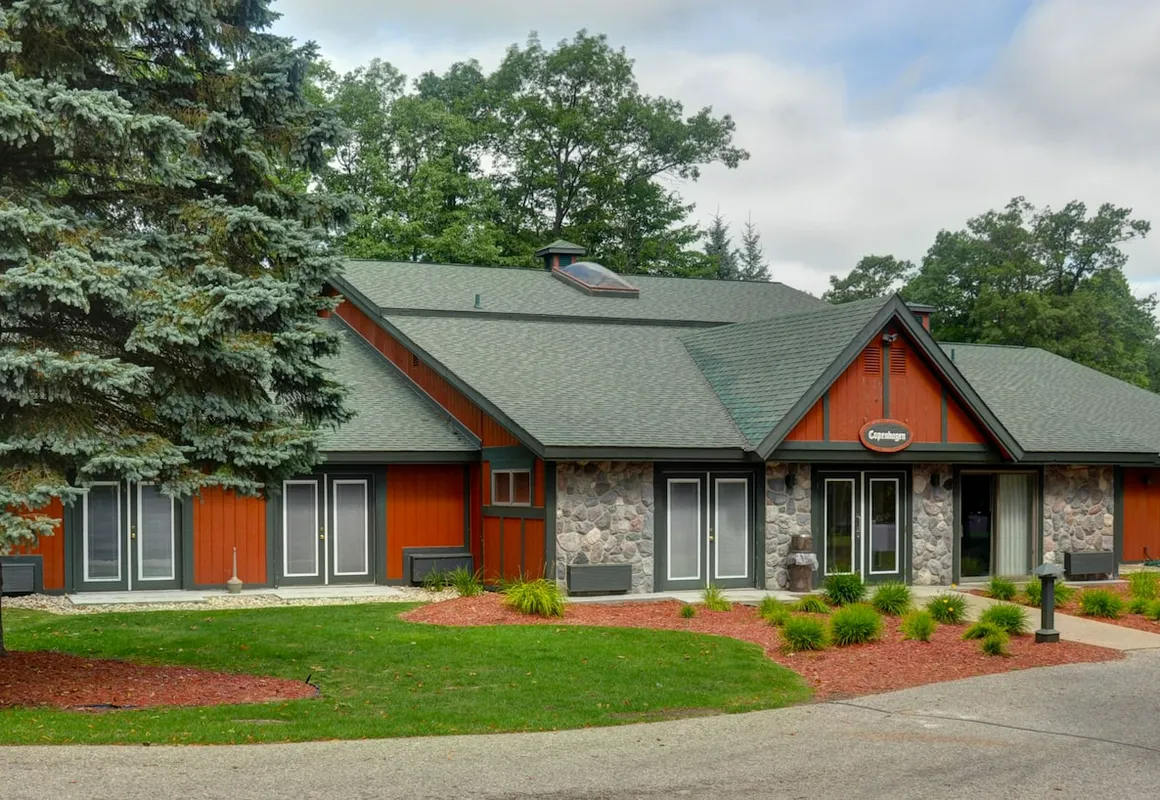 The Ridge hotel hero