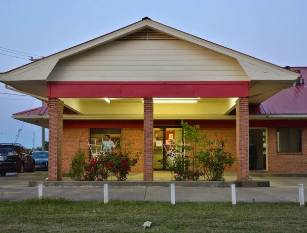 Economy Inn hotel detail image 1