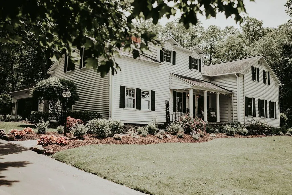 The Bond 1835 hotel hero