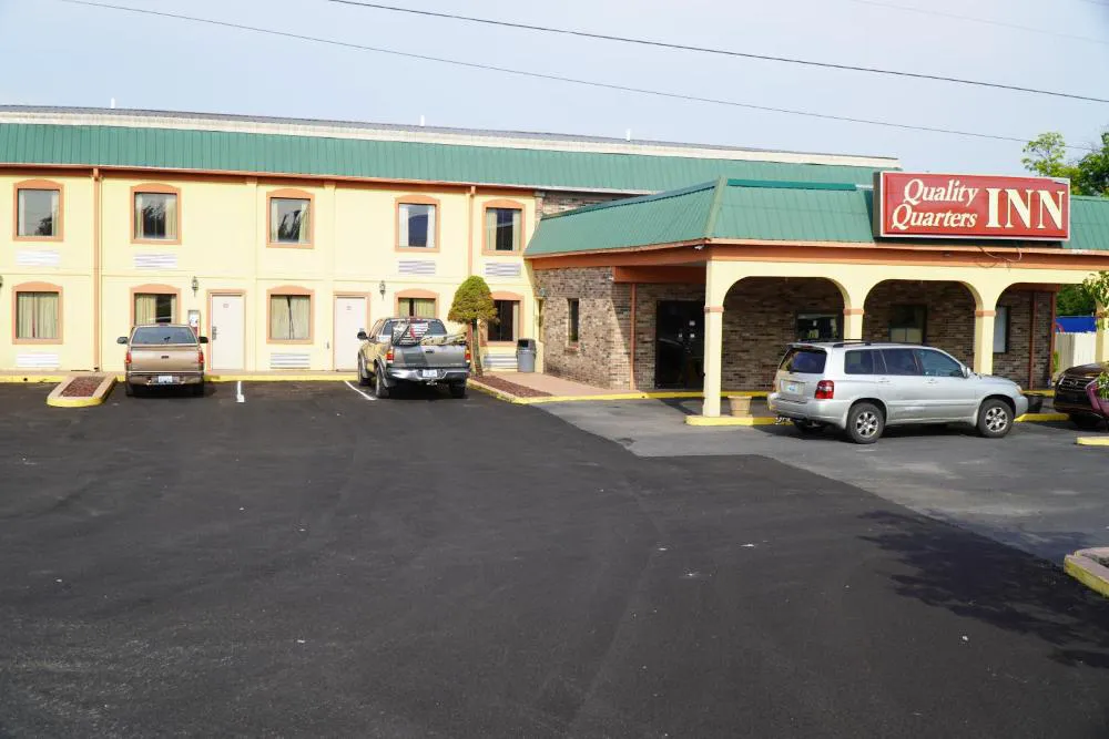 Quality Quarters Inn hotel hero