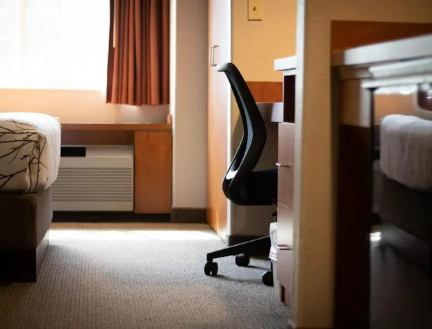 Monument Inn & Suites hotel detail image 4