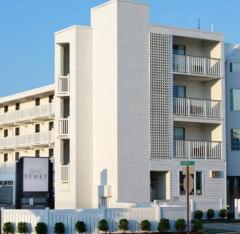 Hotel Dewey hotel hero