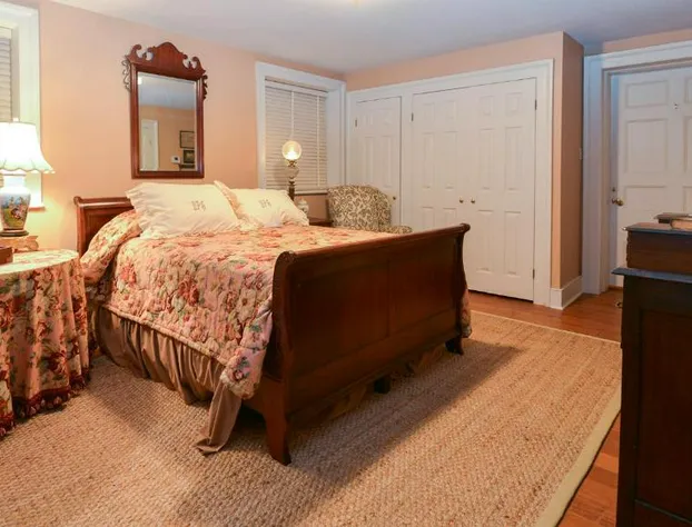 Choctaw Hall Bed and Breakfast hotel detail image 3