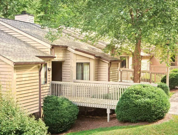 Club Wyndham Resort at Fairfield Sapphire Valley hotel detail image 2