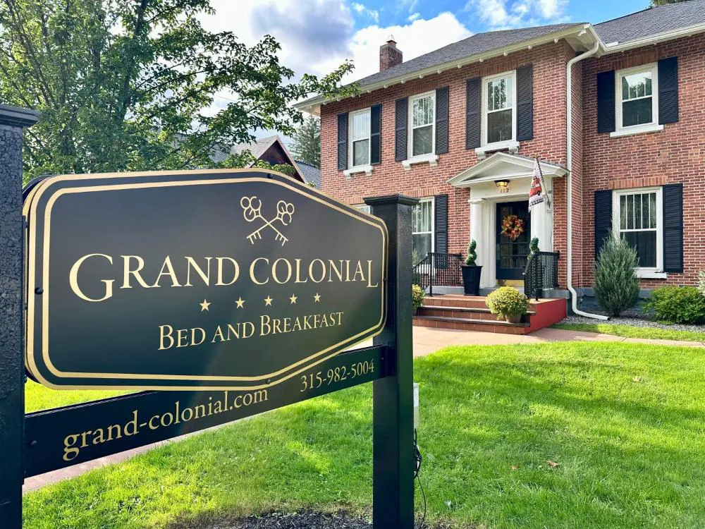 Grand Colonial B&B hotel hero