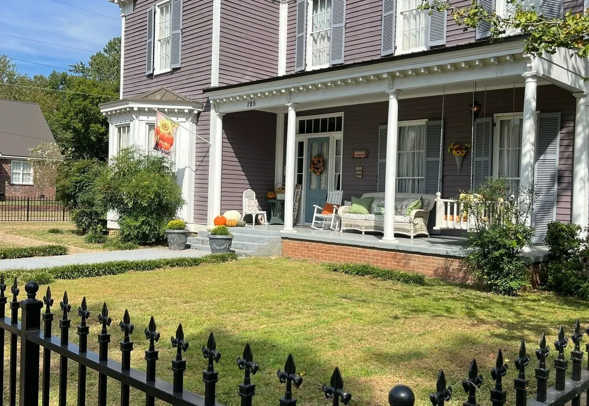 The Wynne House Inn hotel hero