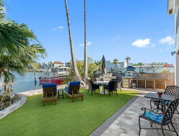 Sand Vista Vacation Rentals hotel detail image 2