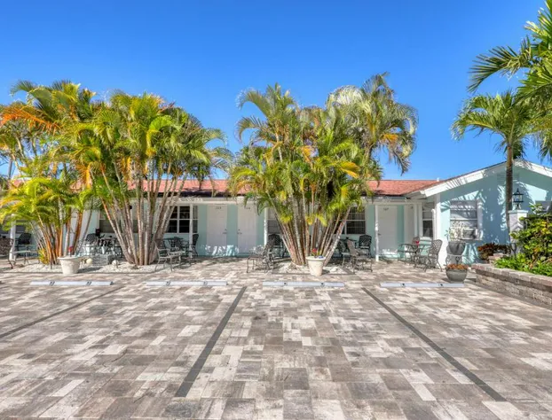 Sand Vista Vacation Rentals hotel detail image 1