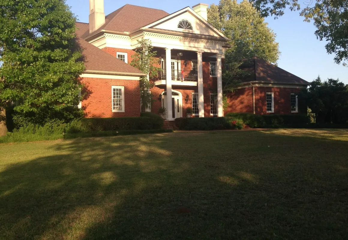 Concord Inn hotel hero