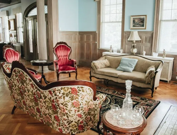 1912 Bed and Breakfast hotel detail image 3