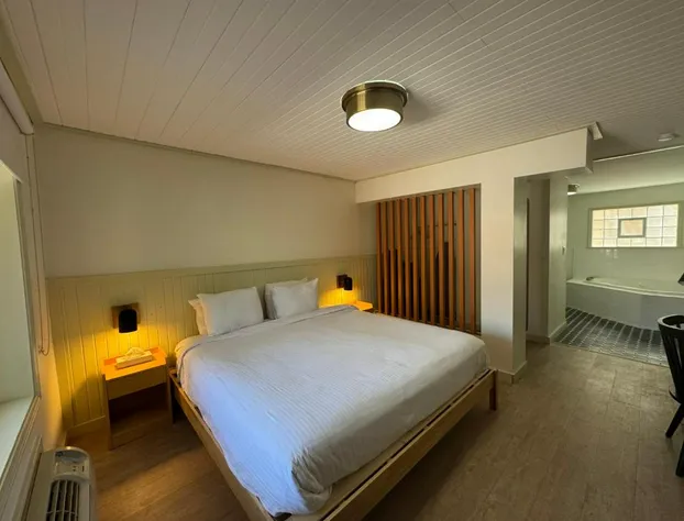 Pikes Peak Inn hotel detail image 2