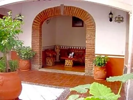 Hotel Reyna Soledad hotel hero