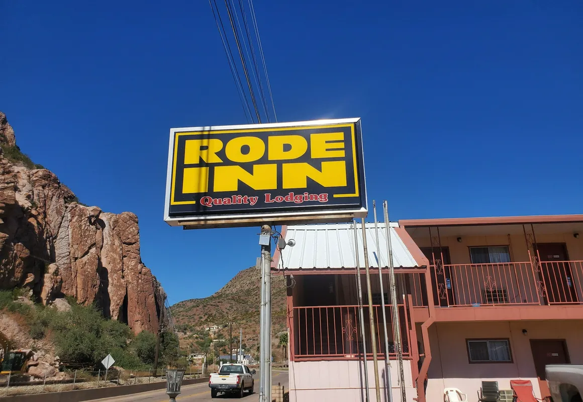Rode Inn of Clifton hotel hero