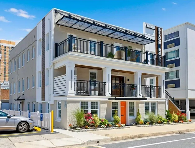 Surrey Beach House hotel detail image 3