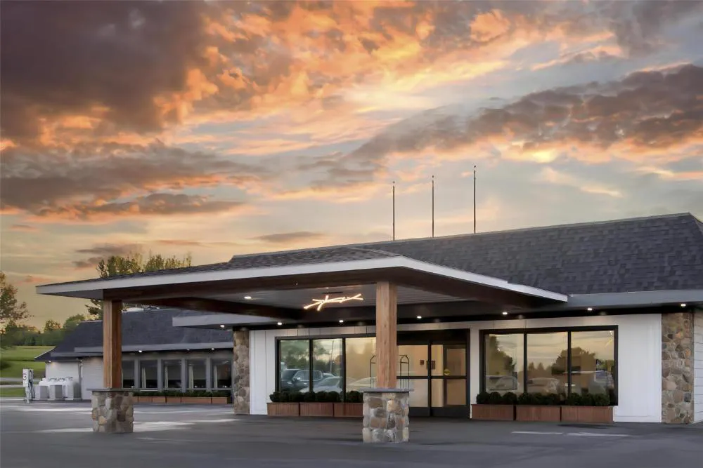 Best Western Caribou Inn hotel hero