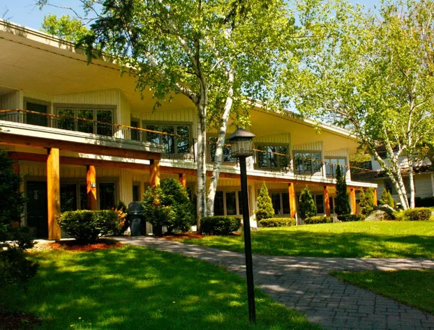 Winwood Condominiums by Windham Mountain Club hotel detail image 1