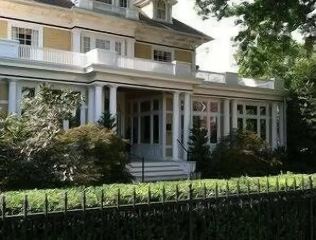 Inn at 202 Dover hotel detail image 2