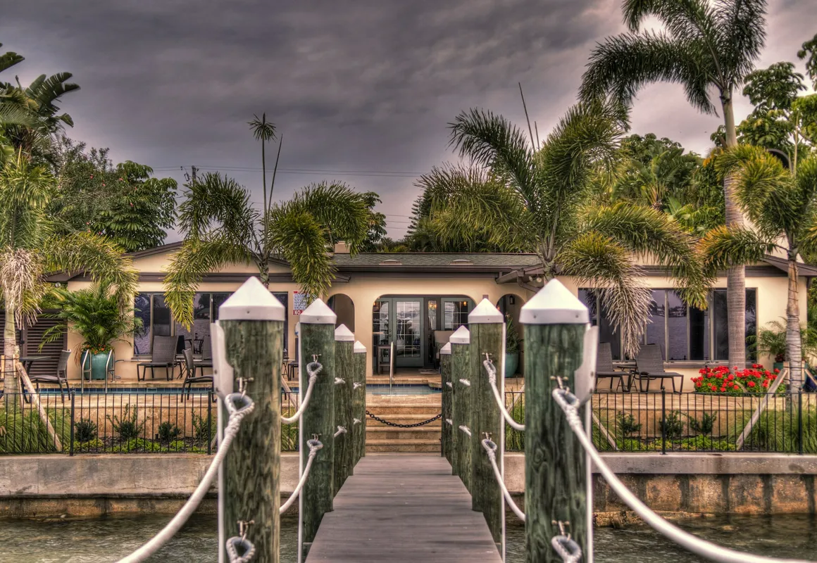 Pasa Tiempo Private Waterfront Resort - Adults Only hotel hero