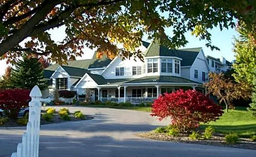 Pheasant Park Resort hotel hero