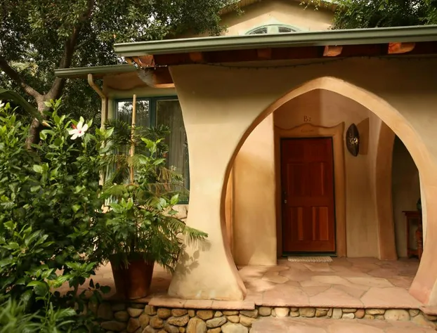 The Emerald Iguana Inn hotel detail image 2