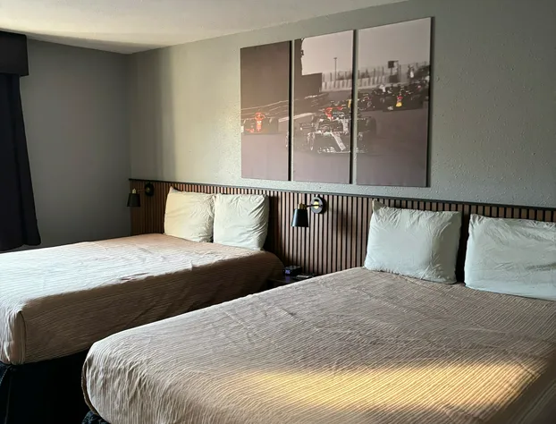 Plymouth Suites Hotel hotel detail image 4