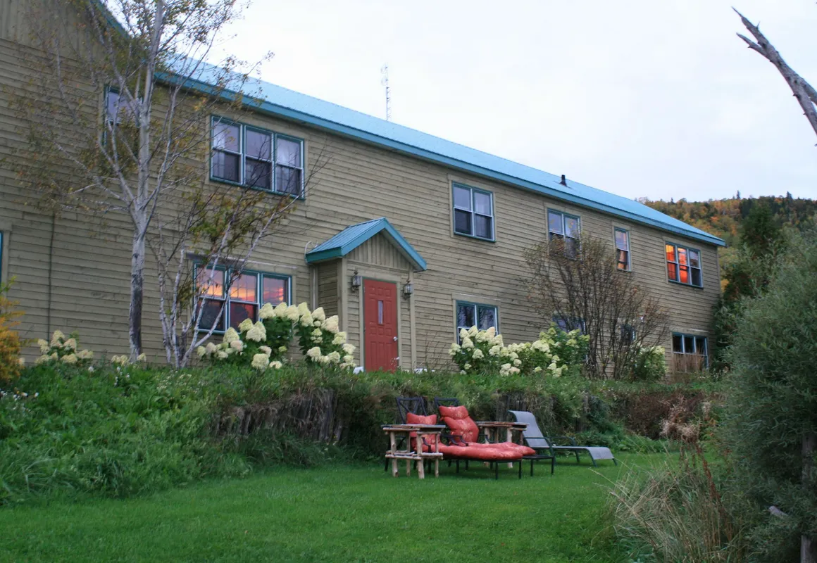 Auberge Wanta-Qo-Ti hotel hero