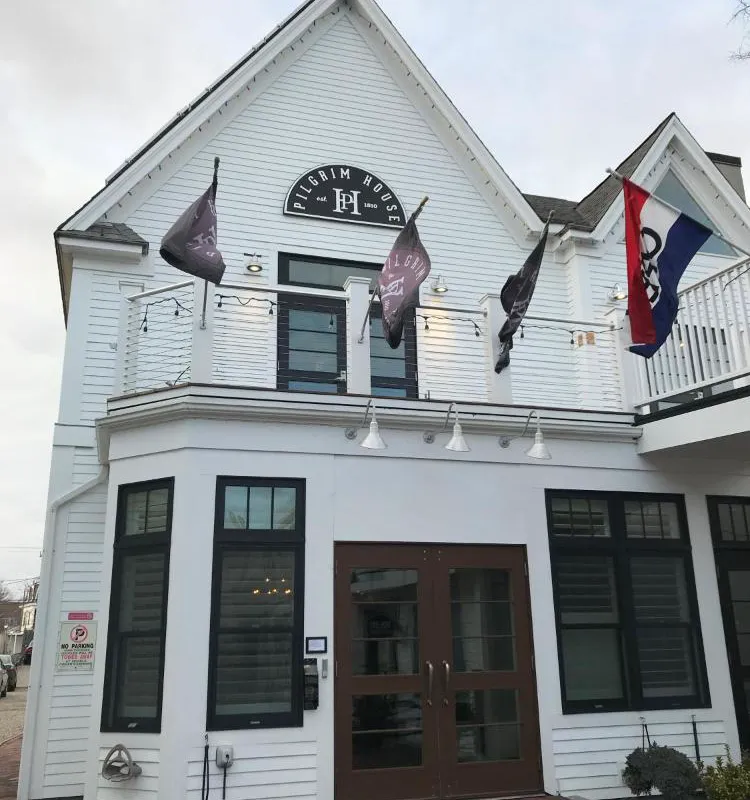 Pilgrim House hotel hero