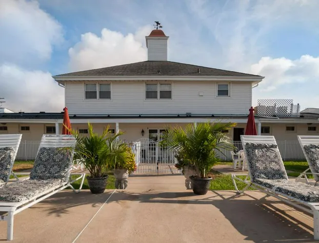 Point Pleasant Manor hotel detail image 2