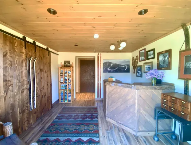 Cadence Lodge at Whiteface hotel detail image 3