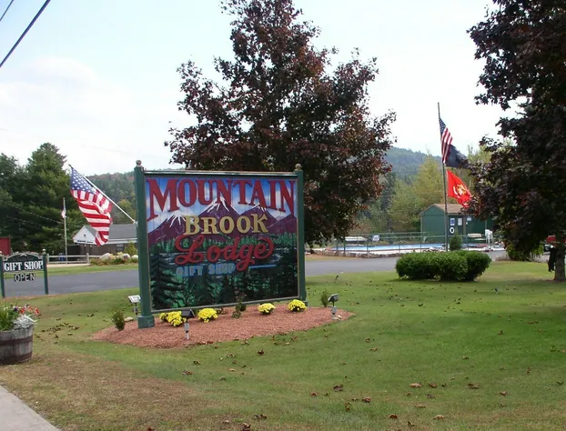 Mountain Brook Lodge hotel detail image 4