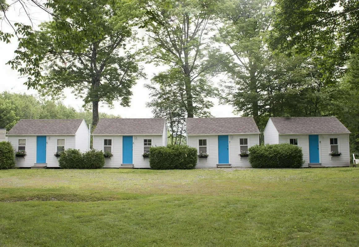 Lincolnville Motel hotel hero