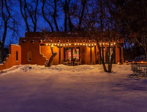 Adobe & Pines Inn hotel detail image 4