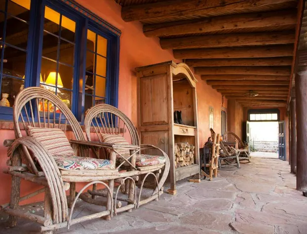 Adobe & Pines Inn hotel detail image 2