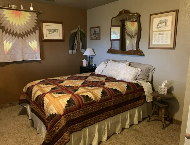 Zions Backyard Bed and Breakfast hotel detail image 4