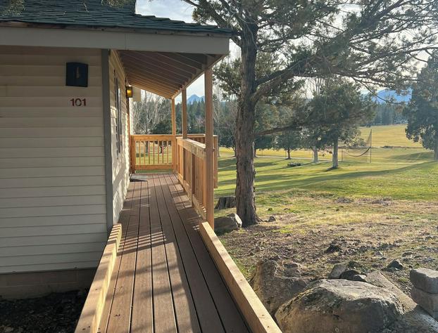 Lake Shastina Golf Resort hotel detail image 1