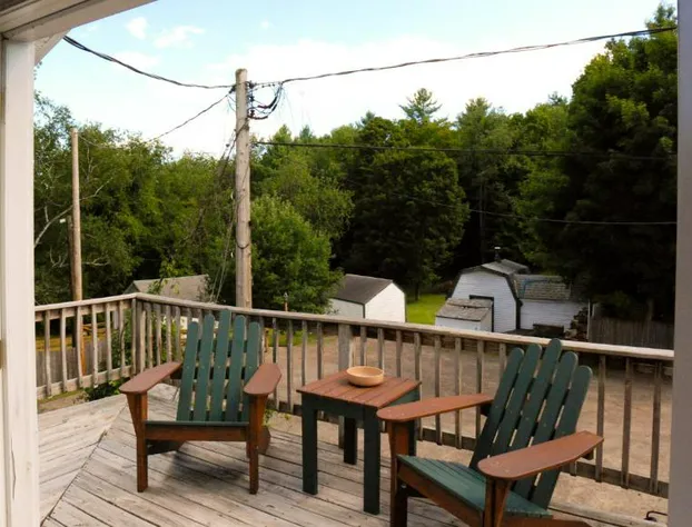 Maple Leaf Motel hotel detail image 3