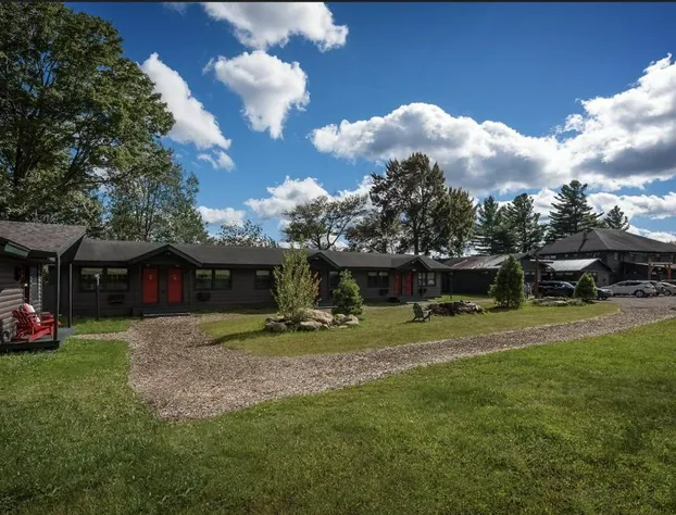 Great Pines hotel detail image 3