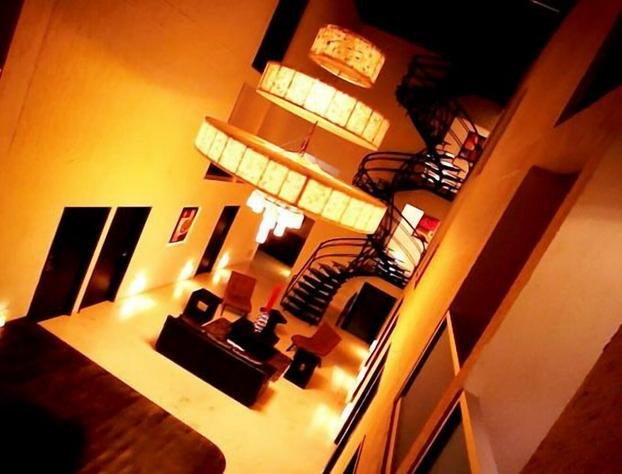 Giakor Suites hotel detail image 1