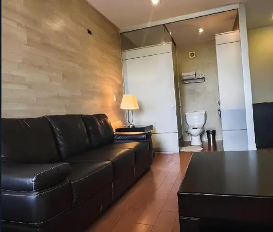 Giakor Suites hotel detail image 2