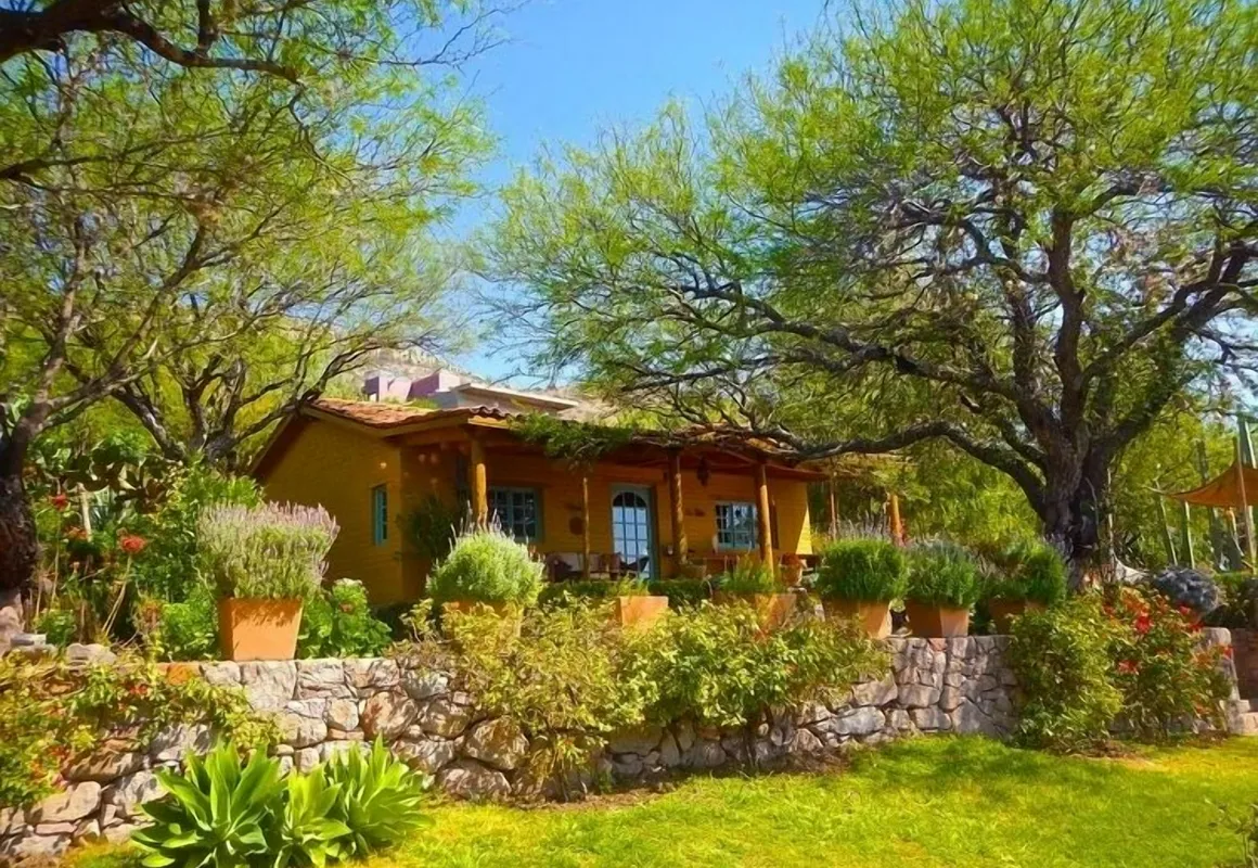 Hotel Sagrada Retreat hotel hero