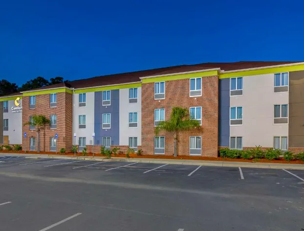 Comfort Inn & Suites hotel detail image 4