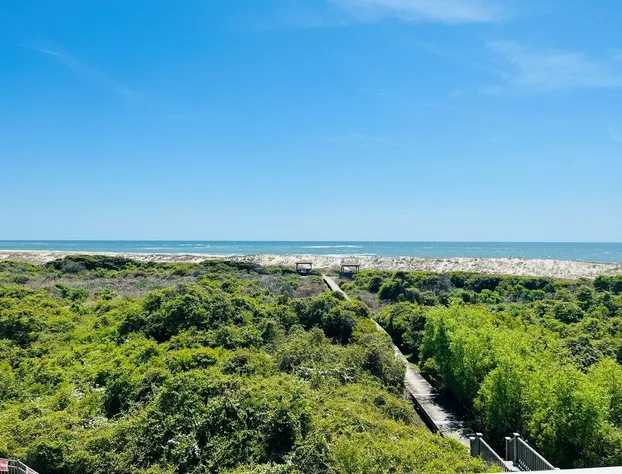 Lazy Days - 6 Br Home hotel detail image 3