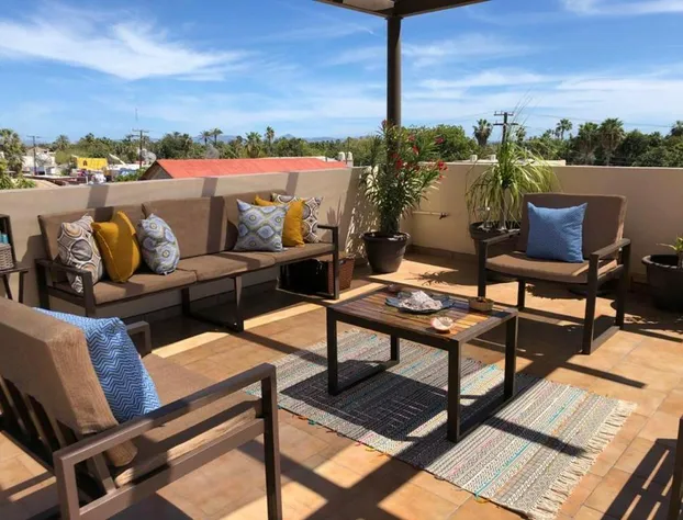 Bugambilias Suites hotel detail image 1