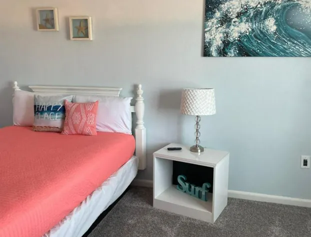 Newport Bay Motel hotel detail image 1