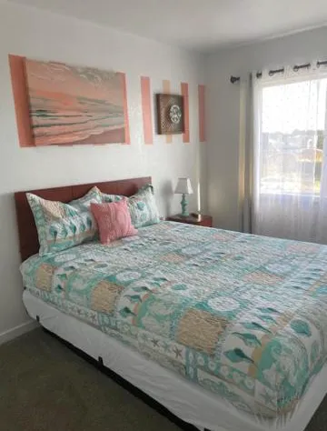 Newport Bay Motel hotel detail image 4